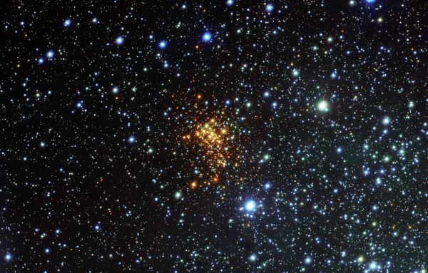 Астрономы изучили дом гигантских звезд