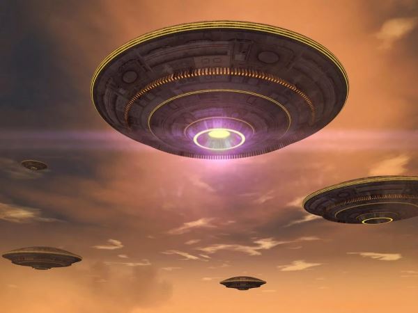 Необъяснимые и опасные: военные США признались о существовании НЛО