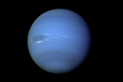 Астрономы объяснили, почему Уран и Нептун разного цвета